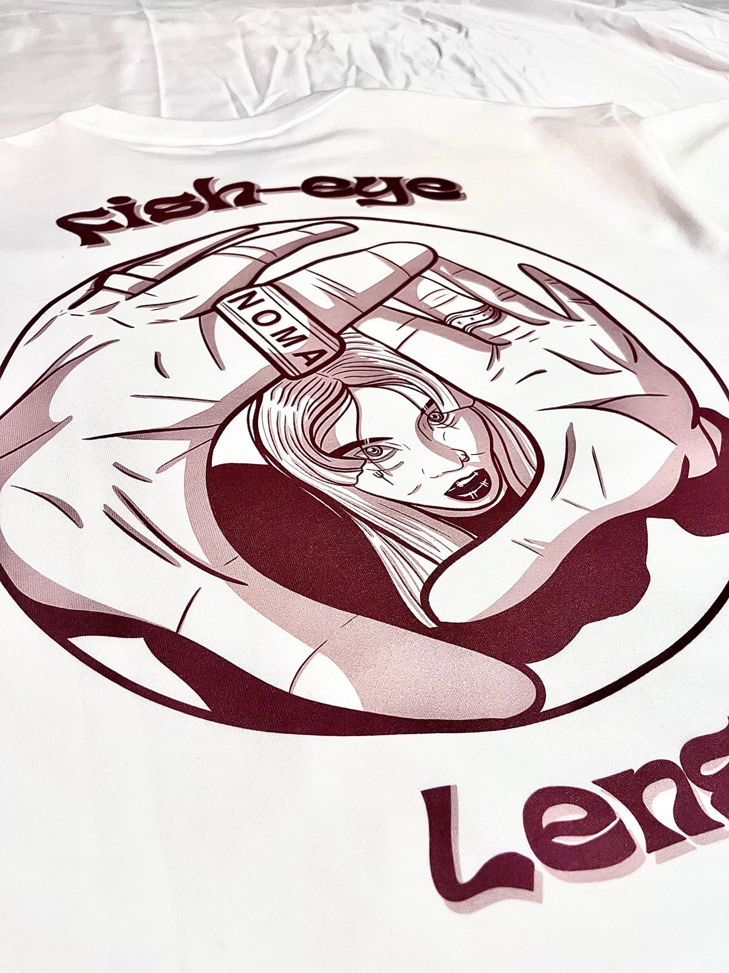 Tee-shirt oversize NOMA "Fish-eye lens" ring édition